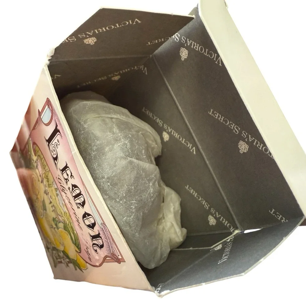 Victorias Secret vintage victoria